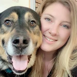 Meet your Posher, Leigha